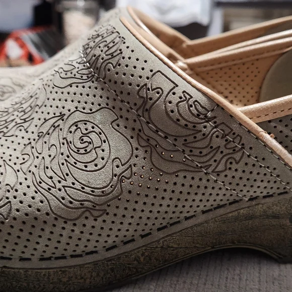 Dansko Women's Gray Clogs - Picture 7 of 9